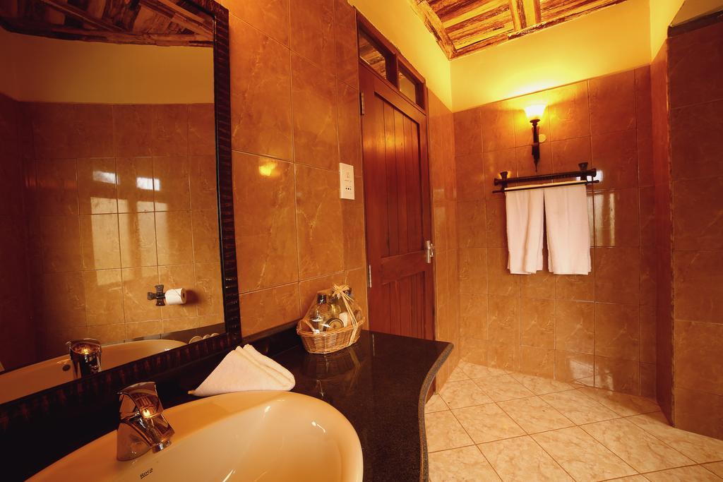 Farm Of Dreams Lodge Карату Экстерьер фото